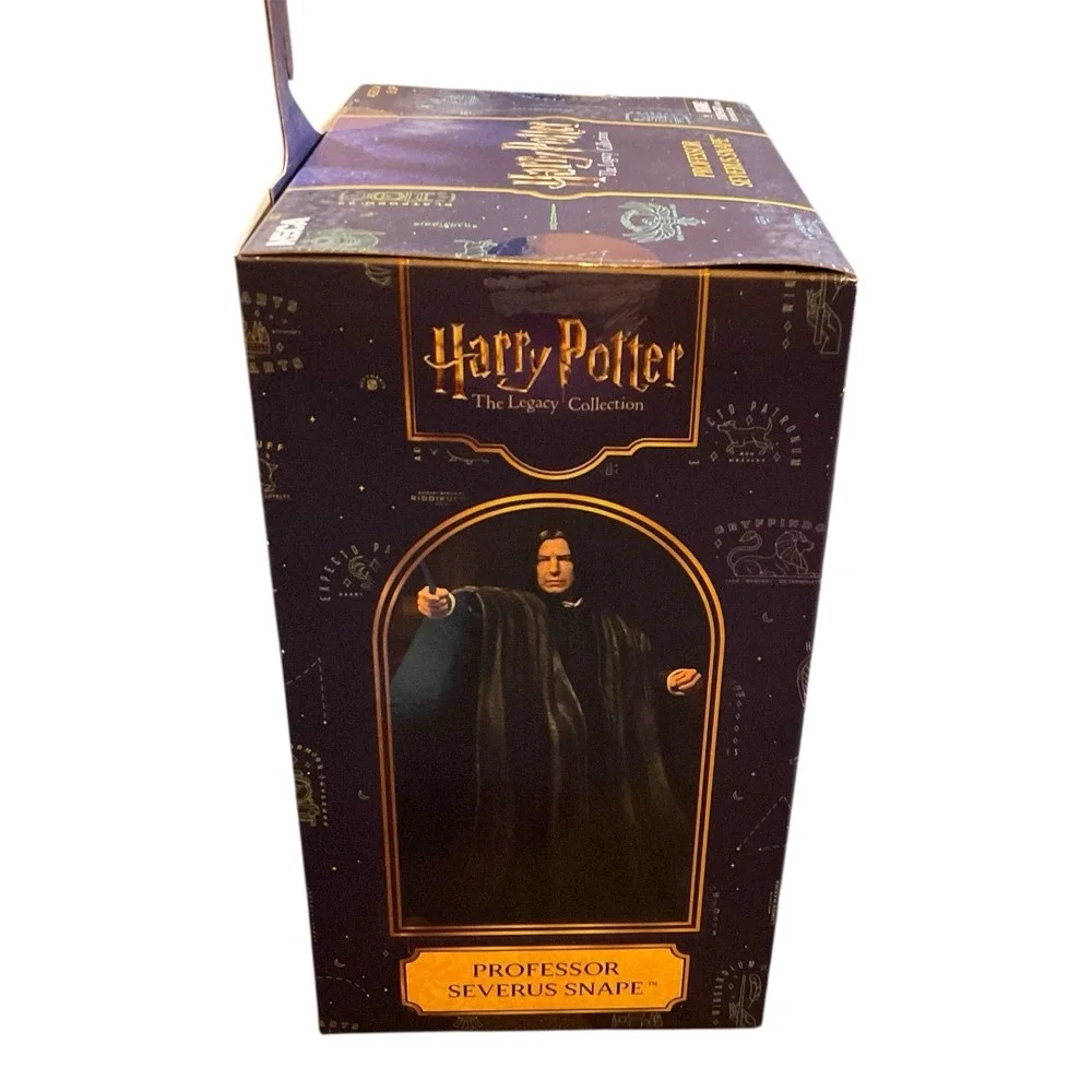 NECA Harry Potter The Legacy Collection Professor Severus Snape Figure In Hand - Picture 4 of 6